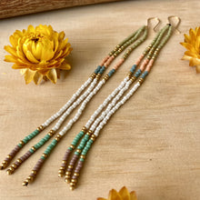 Load image into Gallery viewer, DESERT RAIN - Shoulder Dusters